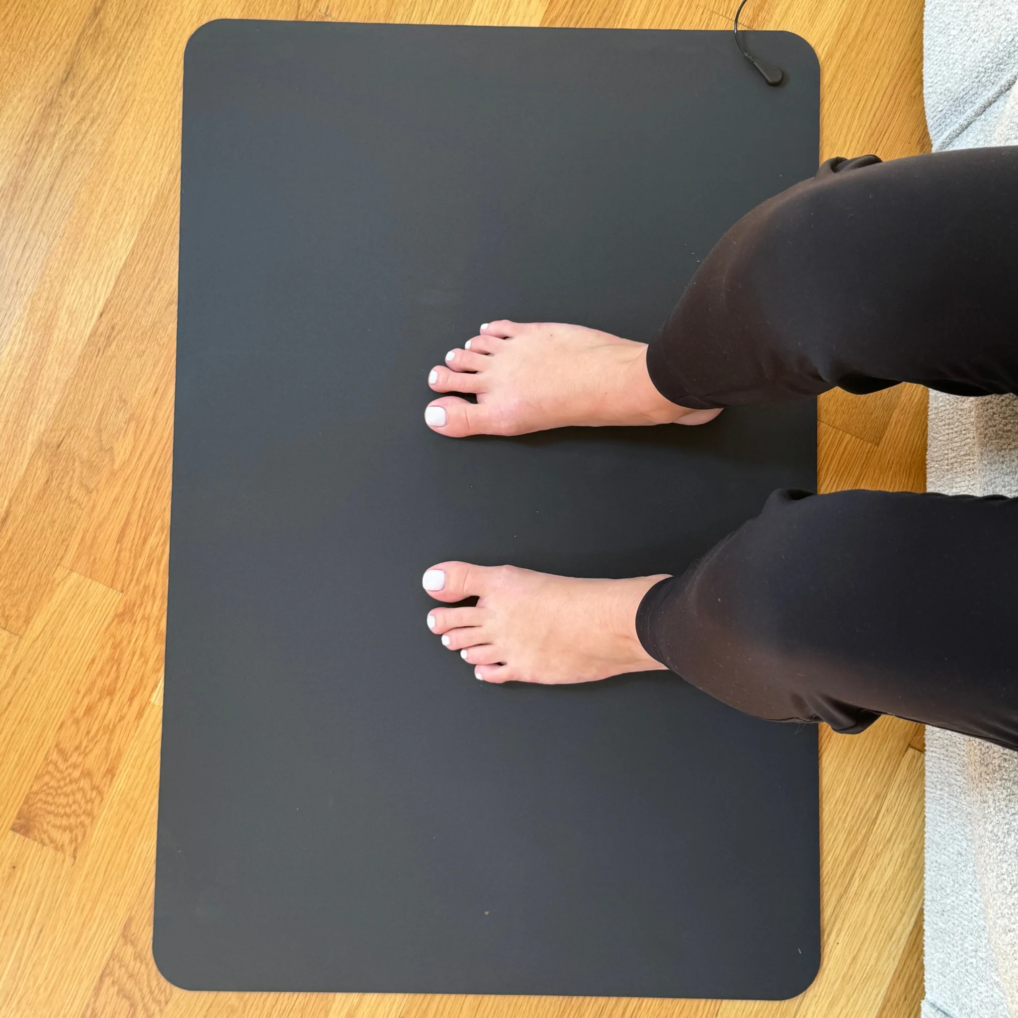 Earthing Floor Mat - Image 4