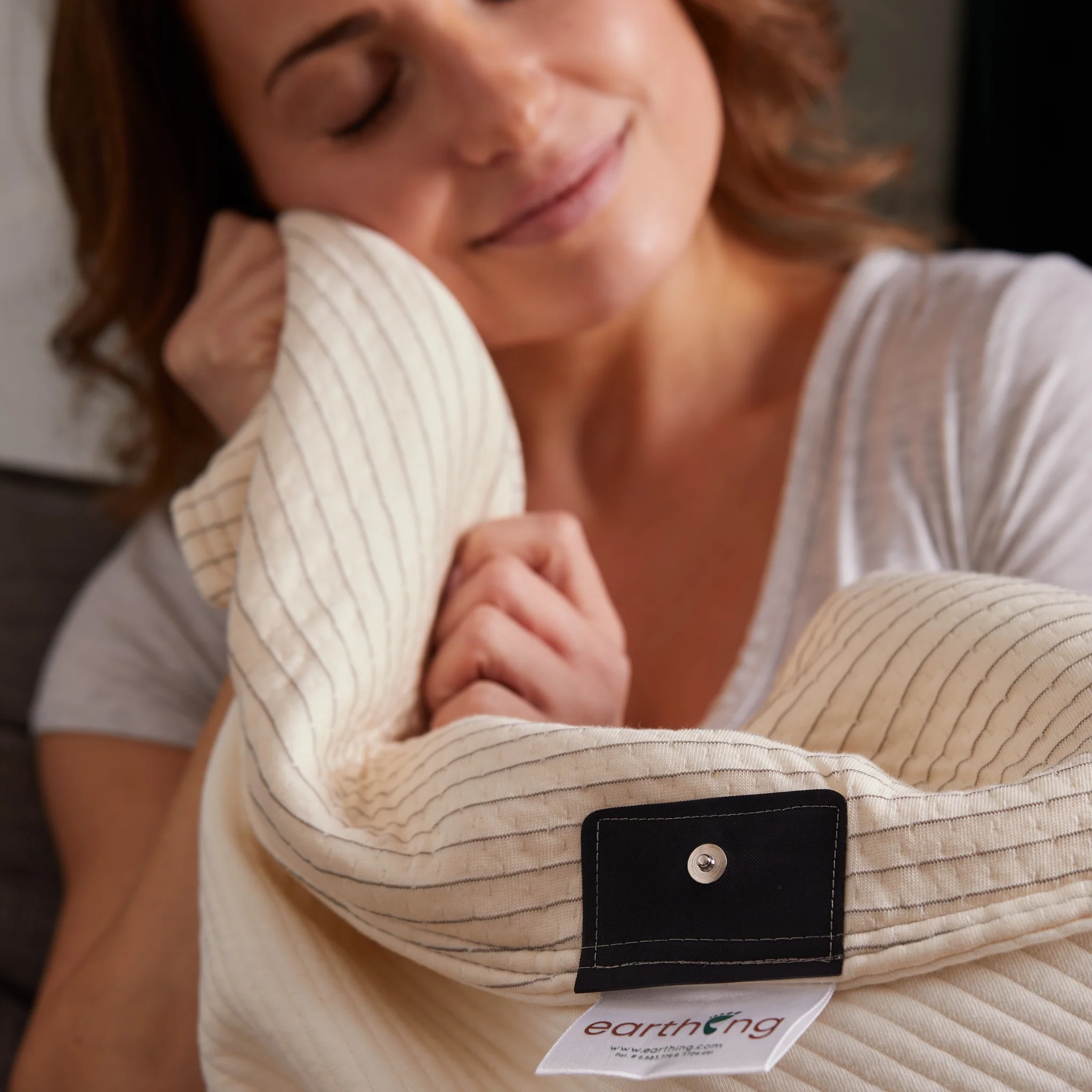 Earthing Throw Blanket - Image 6